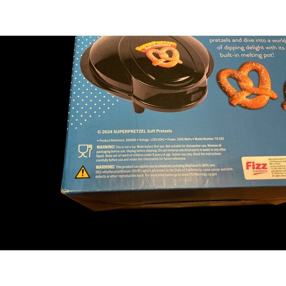 Super Pretzel Soft Pretzels Maker with Cheese Warmer Black New in Box - Picture 4 of 5